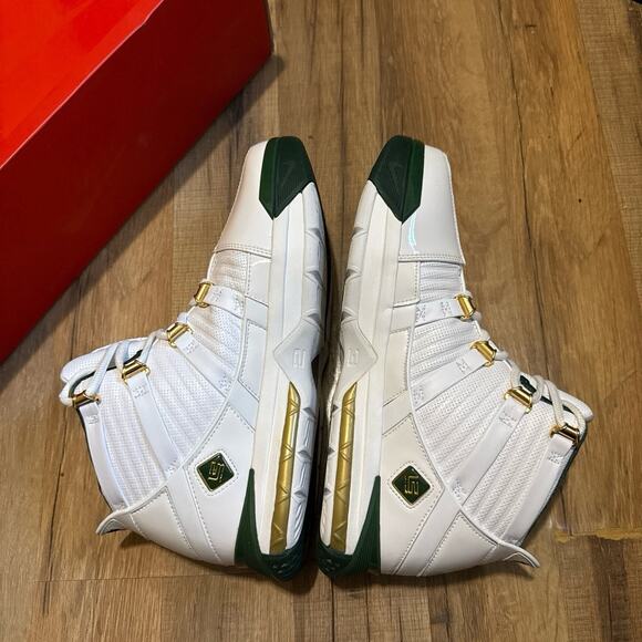 Nike Zoom LeBron 3 QS SVSM Home White Deep Forest AO2434-102 Size 11 main image 10